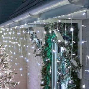 Blitzen Snowing Icicle Lights - 360 LEDs - Blue/Cool White - 8.8m
