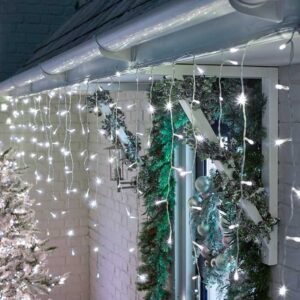 Blitzen Snowing Icicle Lights - 360 LEDs - Cool White - 8.8m