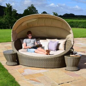 Cheltenham Rattan Daybed
