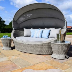 Stratford Rattan Daybed